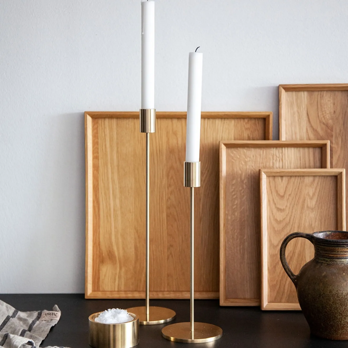 Hove Home - High Light lysestage - Messing - Højde 28 cm