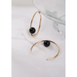 JUKSEREI - Alba Stone Hoops - Øreringe - Guld/sort - sæt med 2 styk