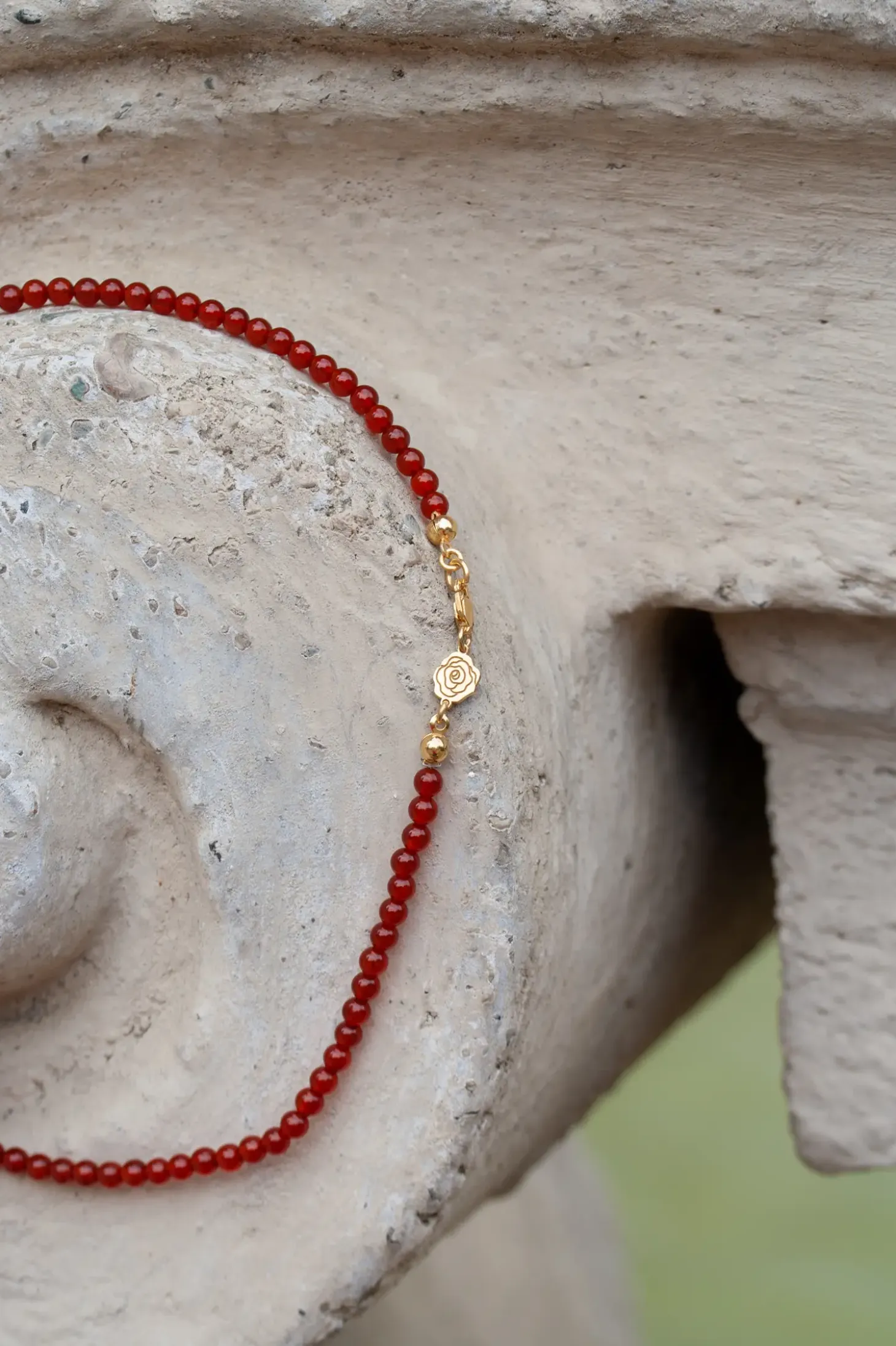 Jukserei - Halskæde - Rose Carnelian - Guld