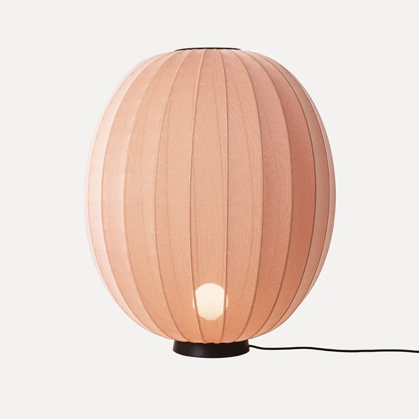 Made By Hand - Gulvlampe - Knit-Wit 65 High Oval Floor Level - Coral
