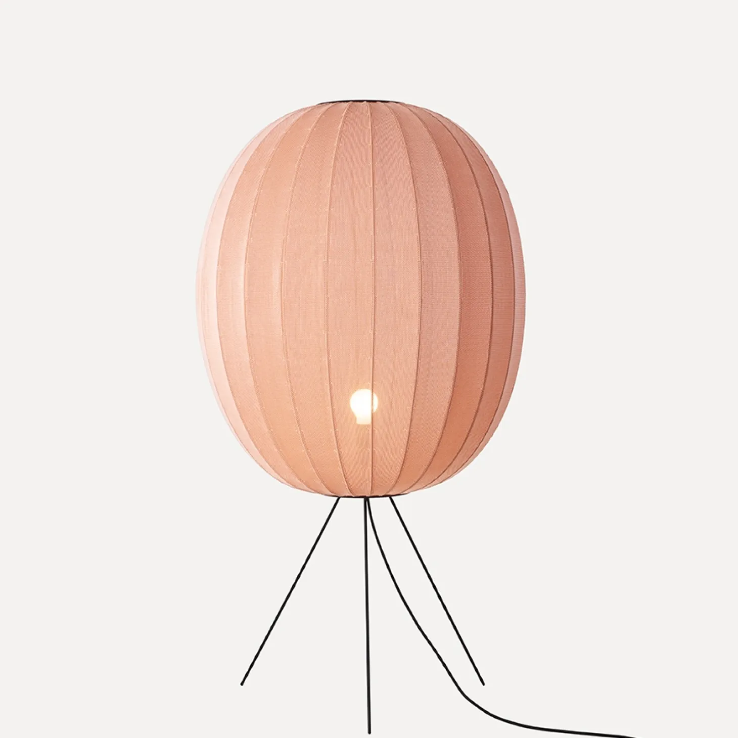 Made By Hand - Gulvlampe - Knit-Wit 65 High Oval Floor Medium - Coral