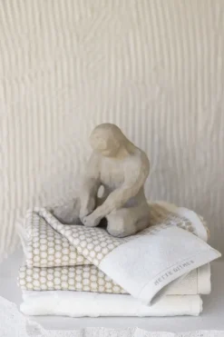 Mette Ditmer - GRID håndklæde, Sand / Off-white