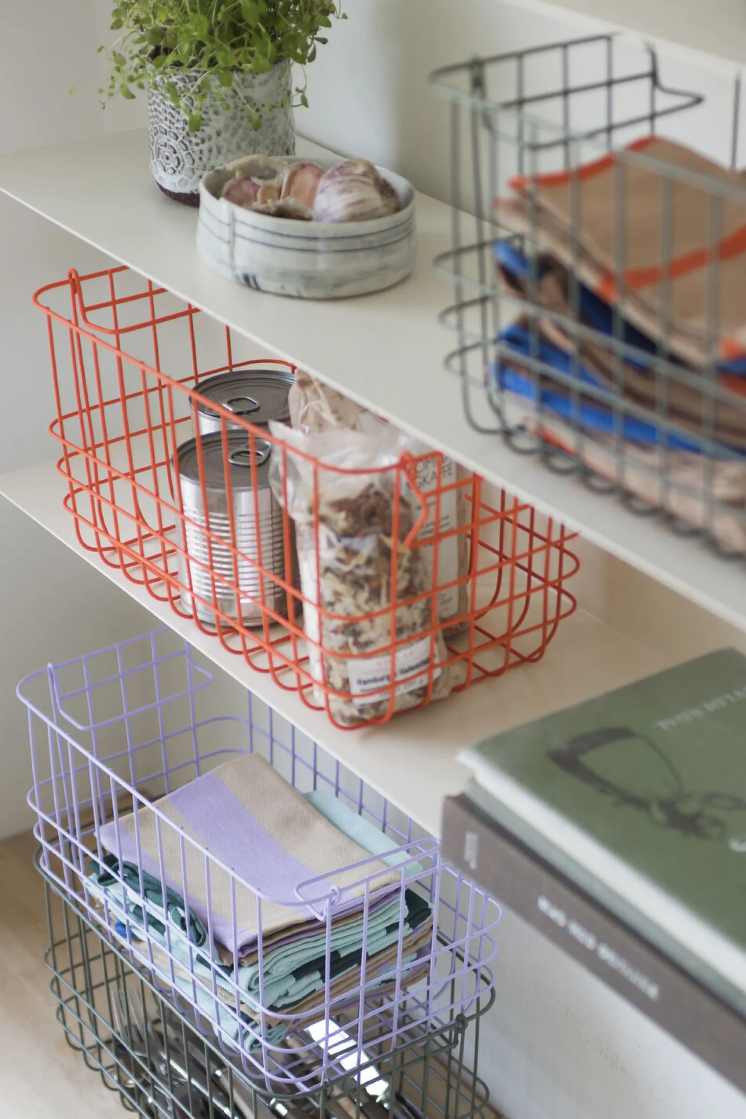 Mette Ditmer - STORE-IT trådkurv - Small - Thyme green