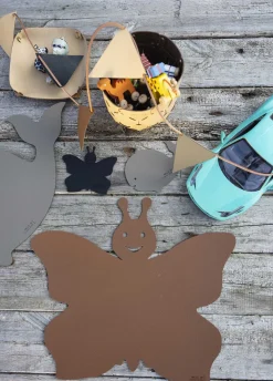 MiLLE W NORDISK DESIGN - Børne Dækkeserviet - Sommerfugl - Grå