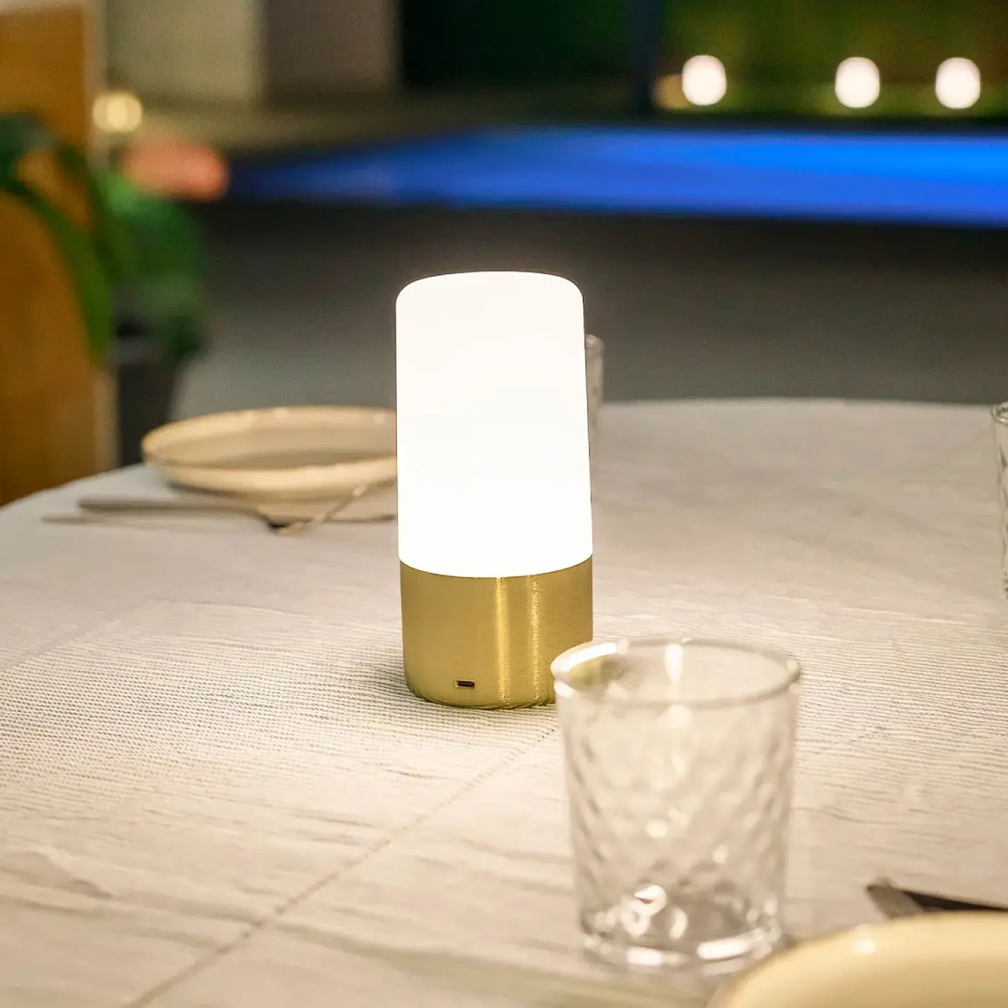 New Garden - Bordlampe - MAIA 19 - Trådløs - Messing