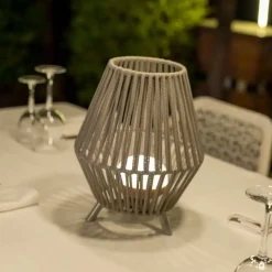 New Garden - Conta 30 trådløs dekorativ lanterne/bordlampe