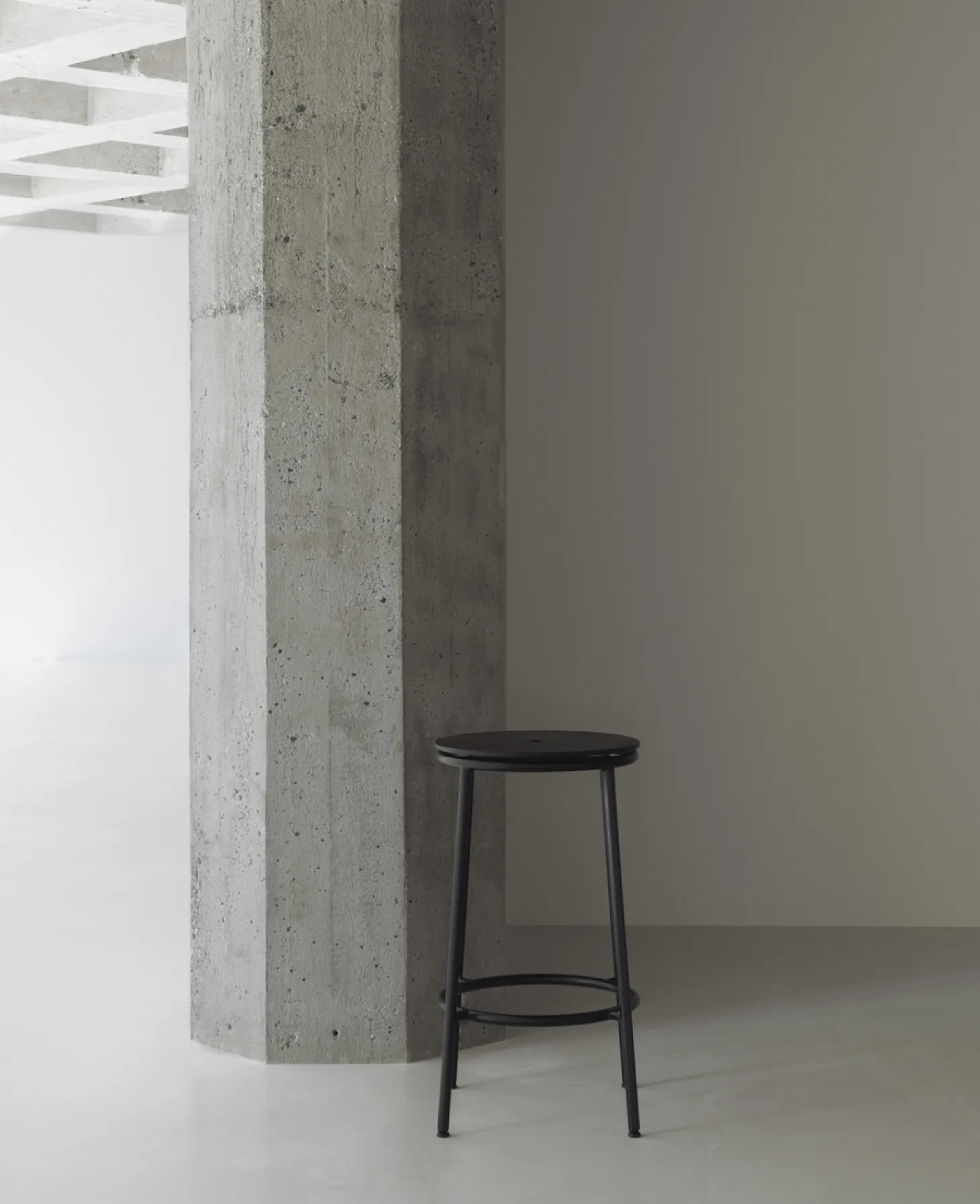 Normann Copenhagen - Circa Barstool 65 cm Black Steel