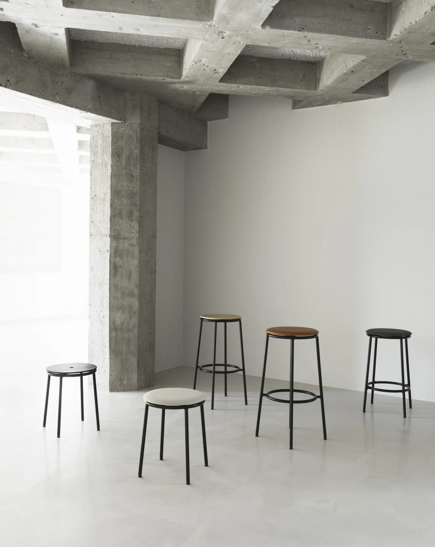 Normann Copenhagen - Circa Barstool 75 cm Uph. Black Steel