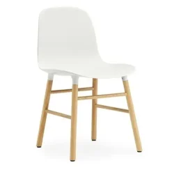 Normann Copenhagen - Form stol - hvid/eg