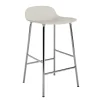 Normann Copenhagen - Form Barstool 65 cm - Lys grå/krom