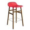 Normann Copenhagen - Form Barstool 65 cm - Rød/Valnød
