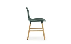 Normann Copenhagen - Form Chair Oak - Stol i Grøn og Eg