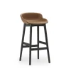 Normann Copenhagen - Hyg Barstool 75 cm Full Upholstery Black Oak