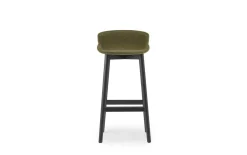 Normann Copenhagen - Hyg Barstool 75 cm Front Upholstery Olive & Black Oak