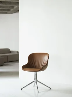 Normann Copenhagen - Hyg Comfort Chair Swivel 4L Full Upholstery Alu