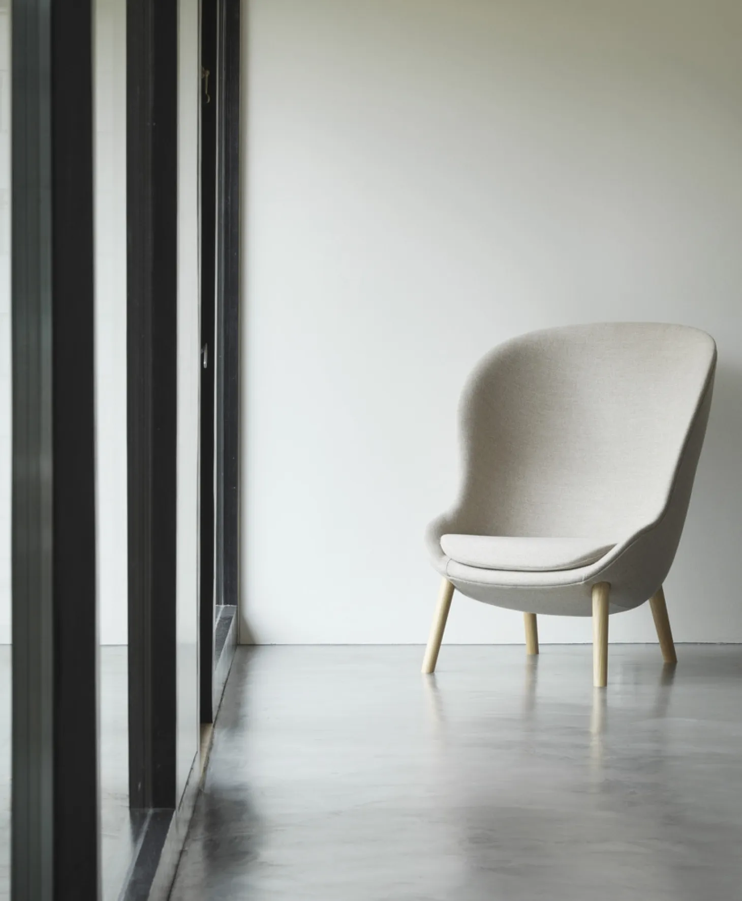 Normann Copenhagen - Hyg Lounge Chair High Oak