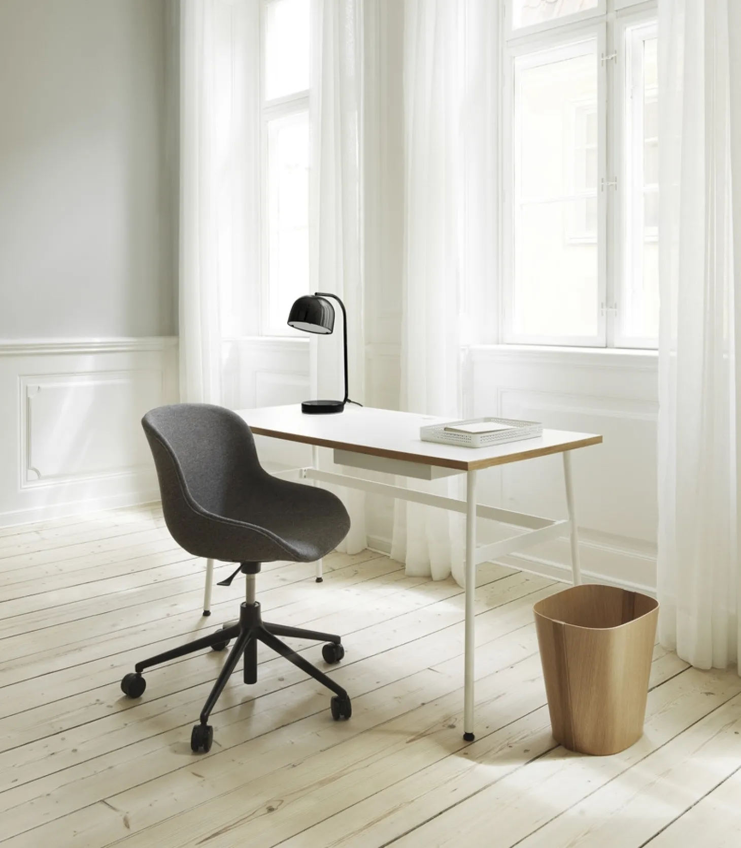 Normann Copenhagen - Journal Desk - skrivebord