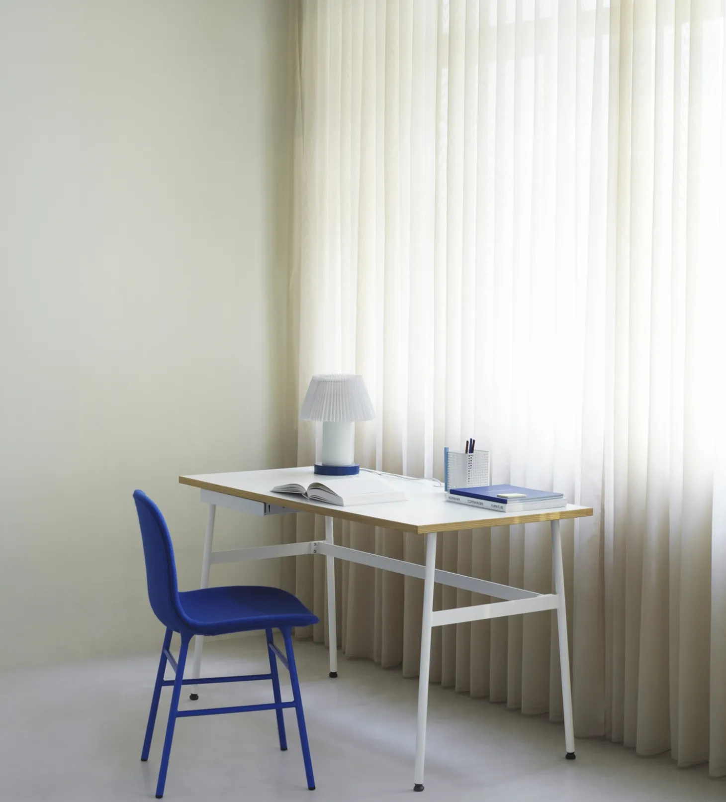 Normann Copenhagen - Journal Desk - skrivebord