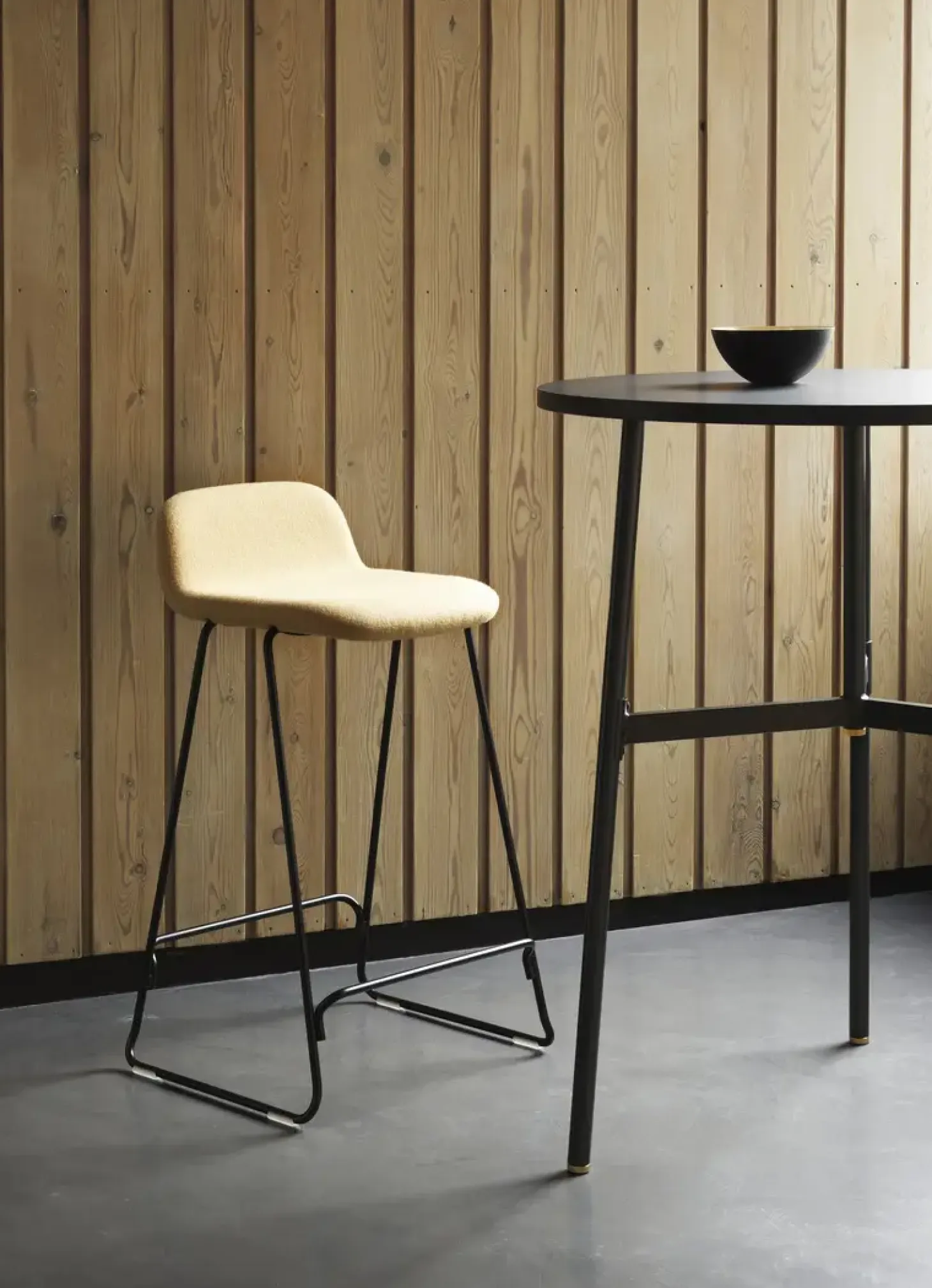Normann Copenhagen - Just Barstool 65 cm w. back Full Upholstery Black Steel