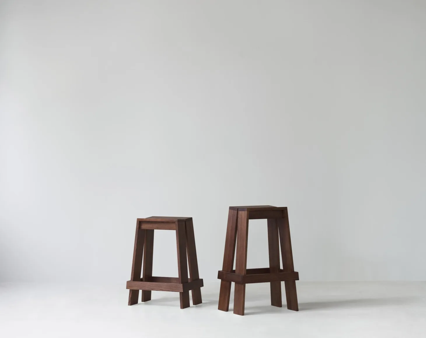 Normann Copenhagen - Let Barstool 75 cm - brun ask