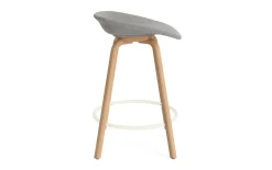 Normann Copenhagen - Mat Barstool 65 cm Full Upholstery Beech/Cream - Remix 133