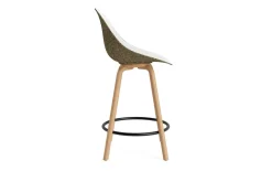 Normann Copenhagen - Mat Bar Chair 65 cm Front Upholstery Seaweed Beech/Black - Hallingdal 110