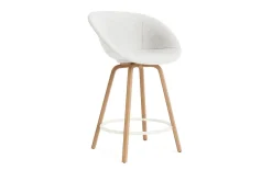 Normann Copenhagen - Mat Bar Armchair 65 cm Full Upholstery Beech/Cream - Hallingdal 110