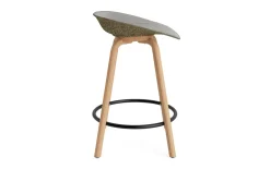 Normann Copenhagen - Mat Barstool 65 cm Front Upholstery Seaweed Beech/Black - Remix 133