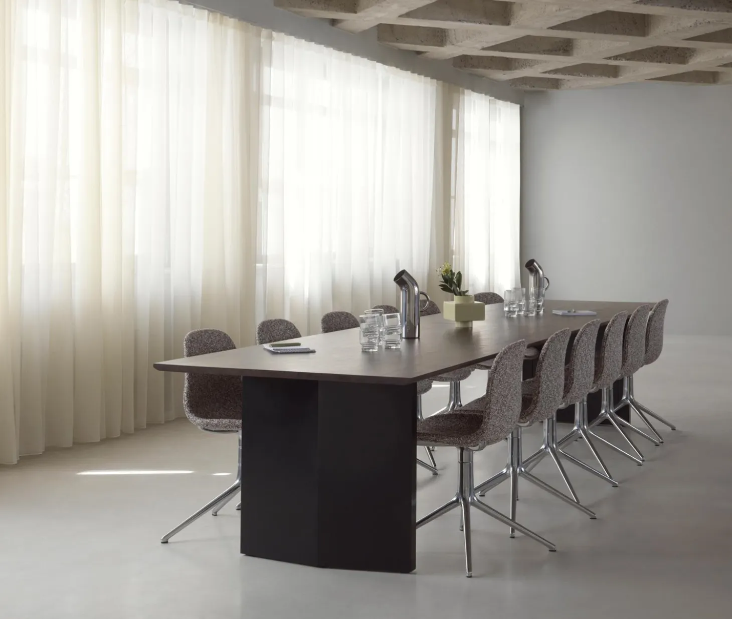 Normann Copenhagen - Panel Table - 100 x 420 cm - Black - mørkebrun