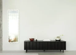 Normann Copenhagen - Rib Skænk lav - sort