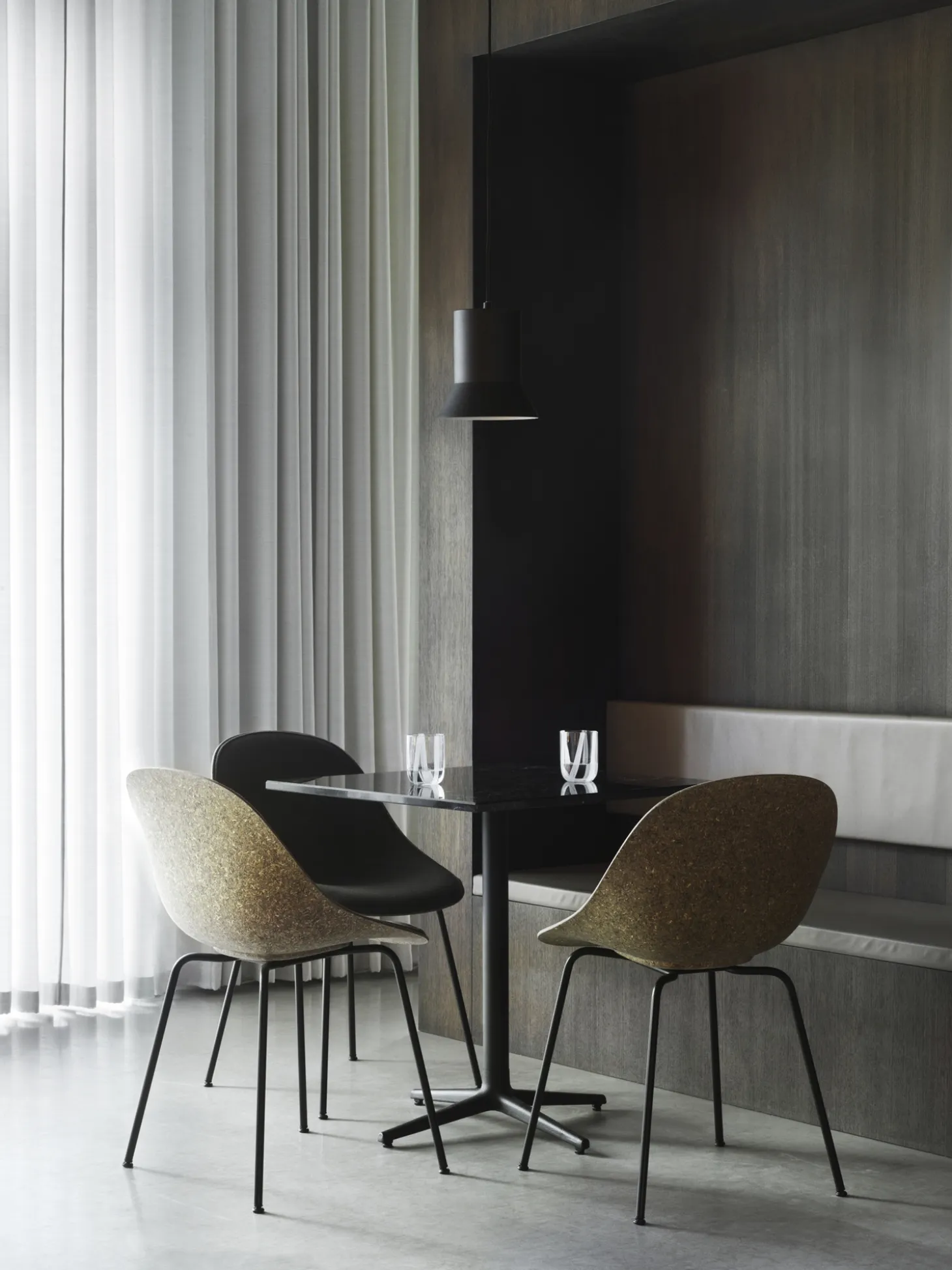 Normann Copenhagen - Spisebordsstol - Mat Chair - Seaweed - Sort/Stål