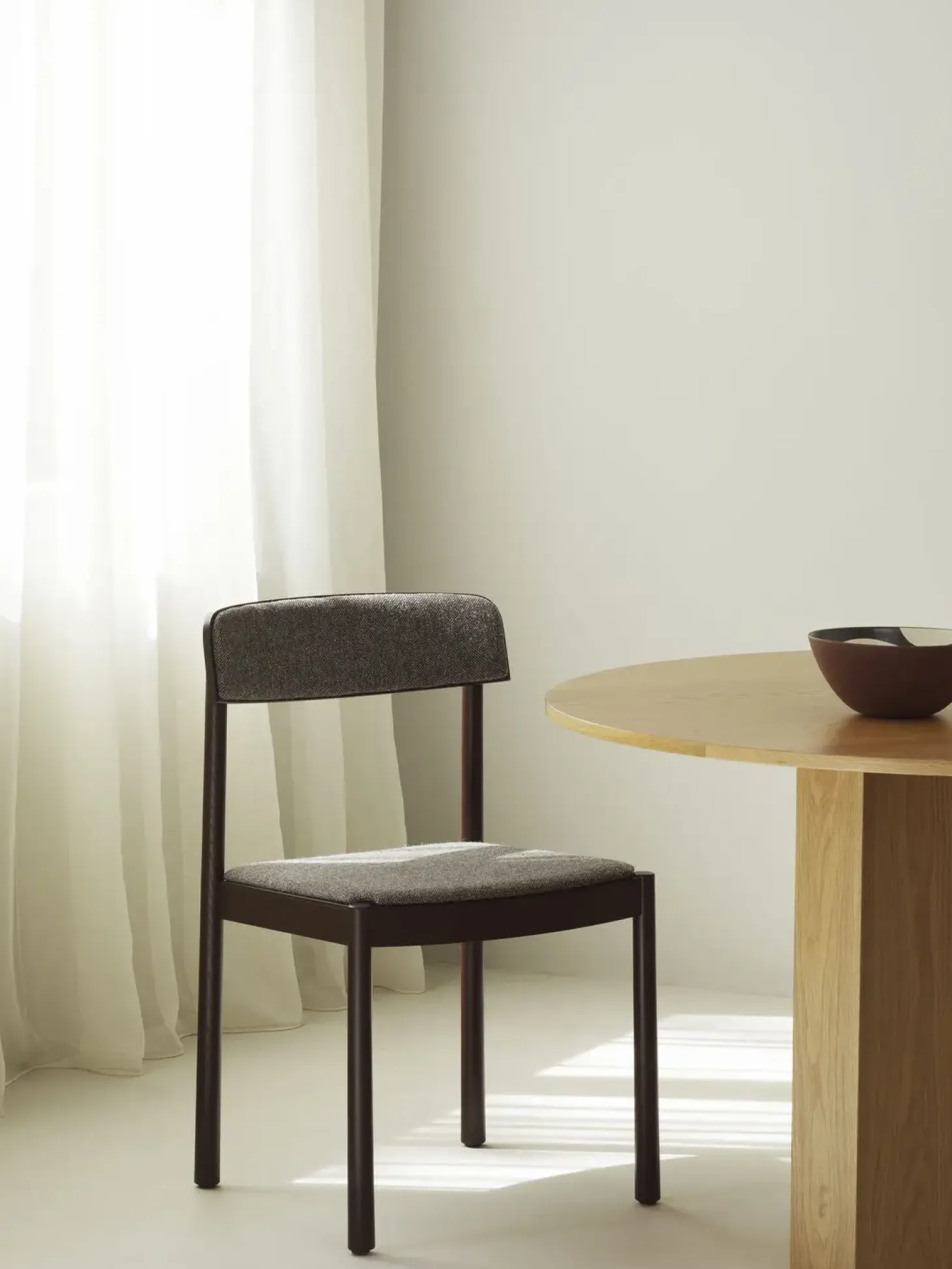 Normann Copenhagen - Timb Armchair Upholstery Brown / Hallingdal 368