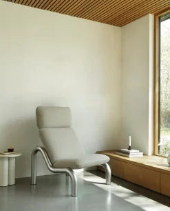 Normann Copenhagen - Tube Lounge Chair - grå - Remix 133