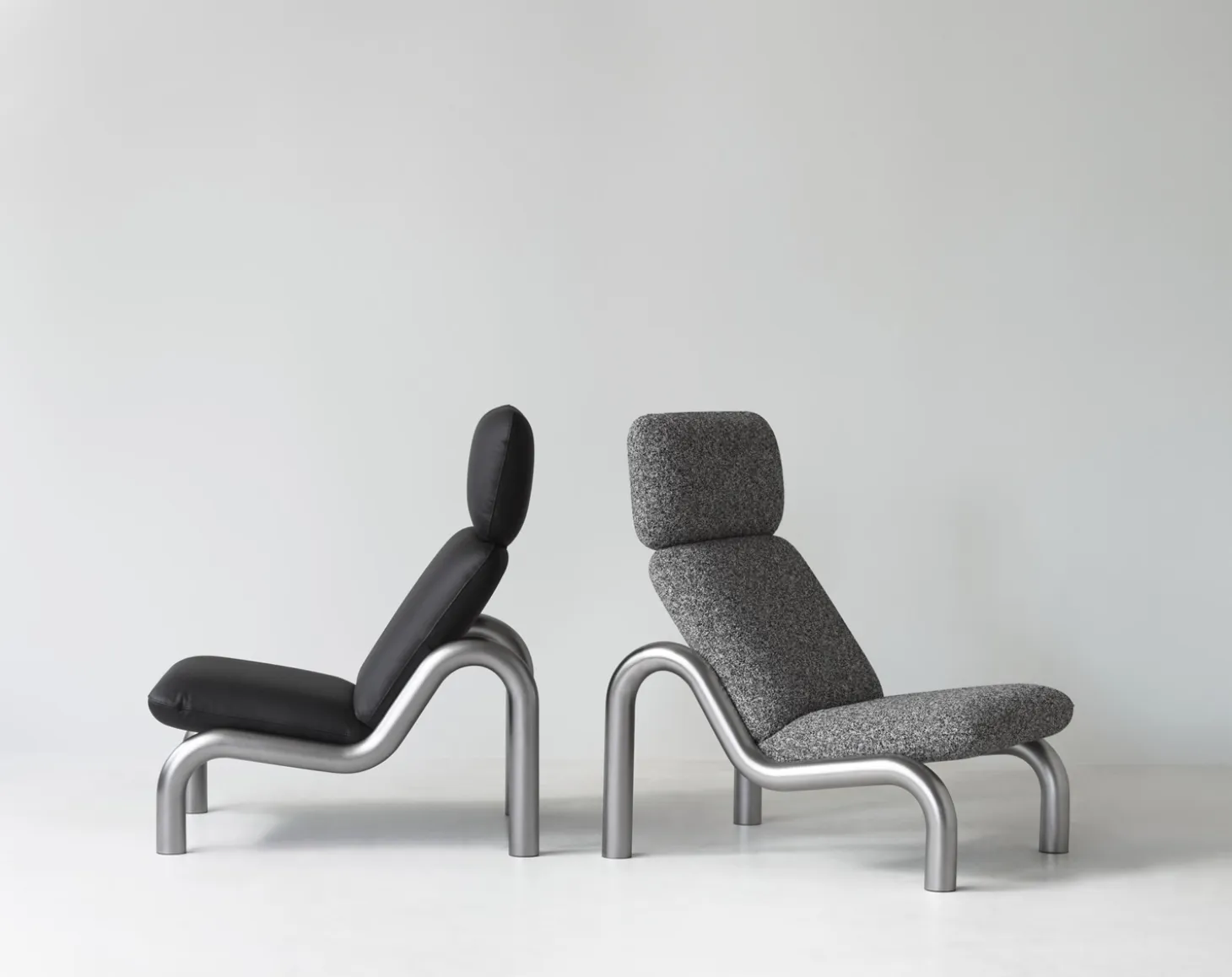 Normann Copenhagen - Tube Lounge Chair - sort læder - Ultra