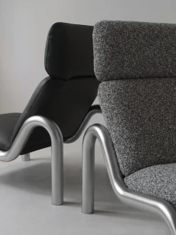 Normann Copenhagen - Tube Lounge Chair - sort læder - Ultra
