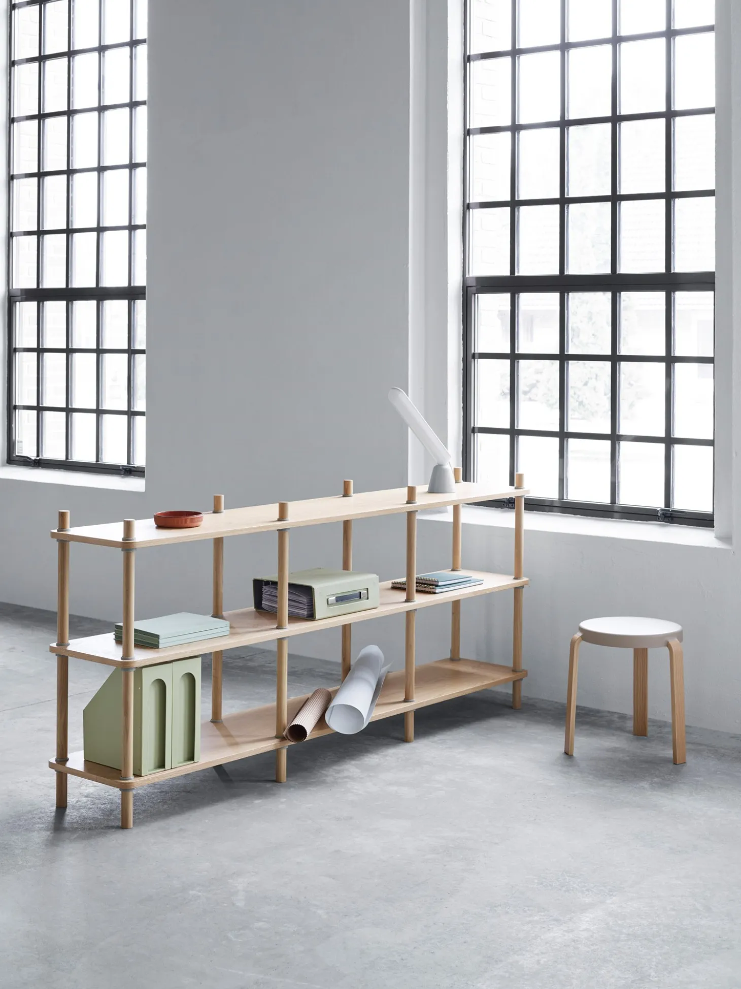 Normann Copenhagen bordlampe - Acrobat bordlampe i sand
