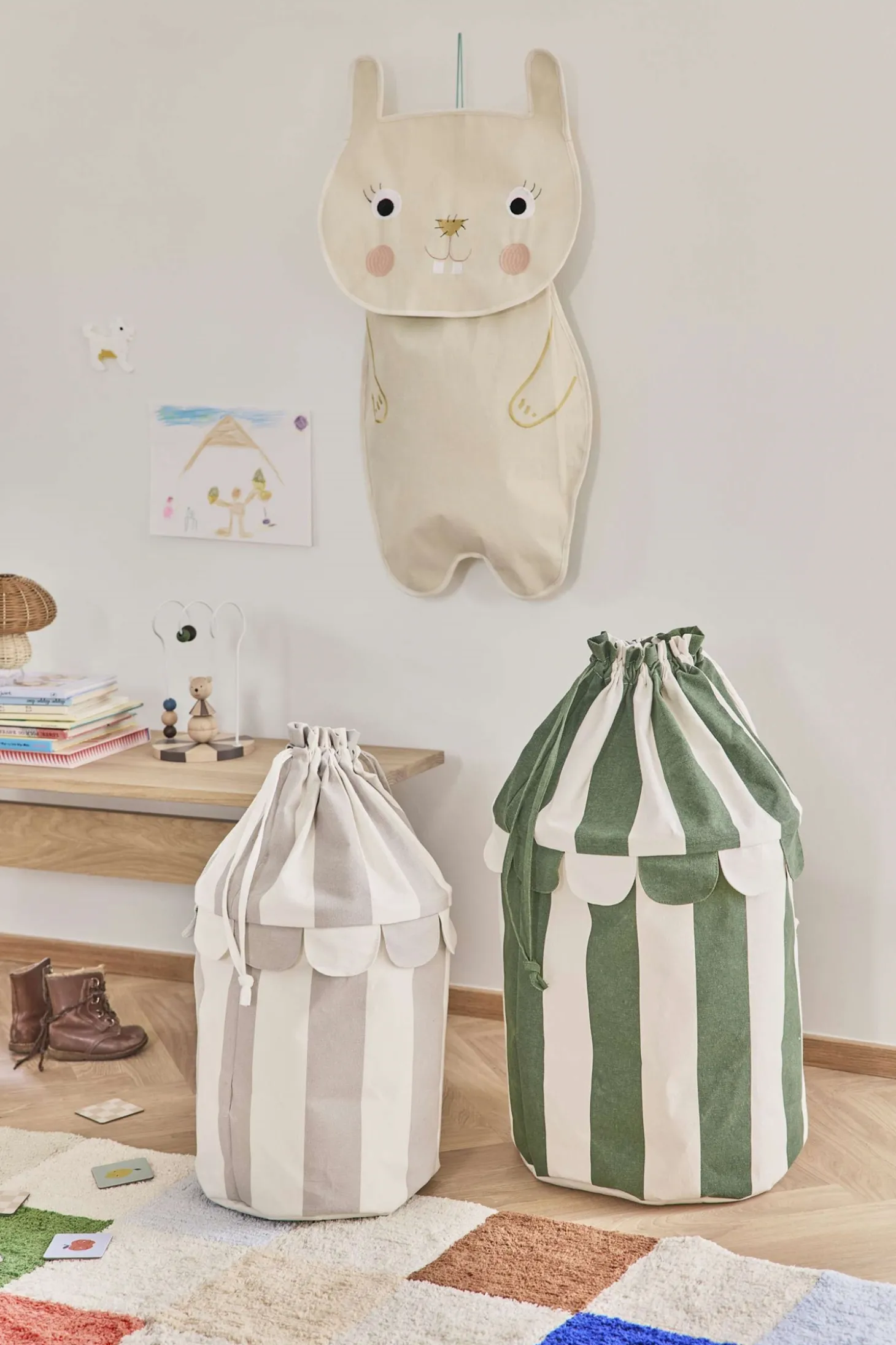 Oyoy - Vægopbevaring - Darling - Kanin - Beige