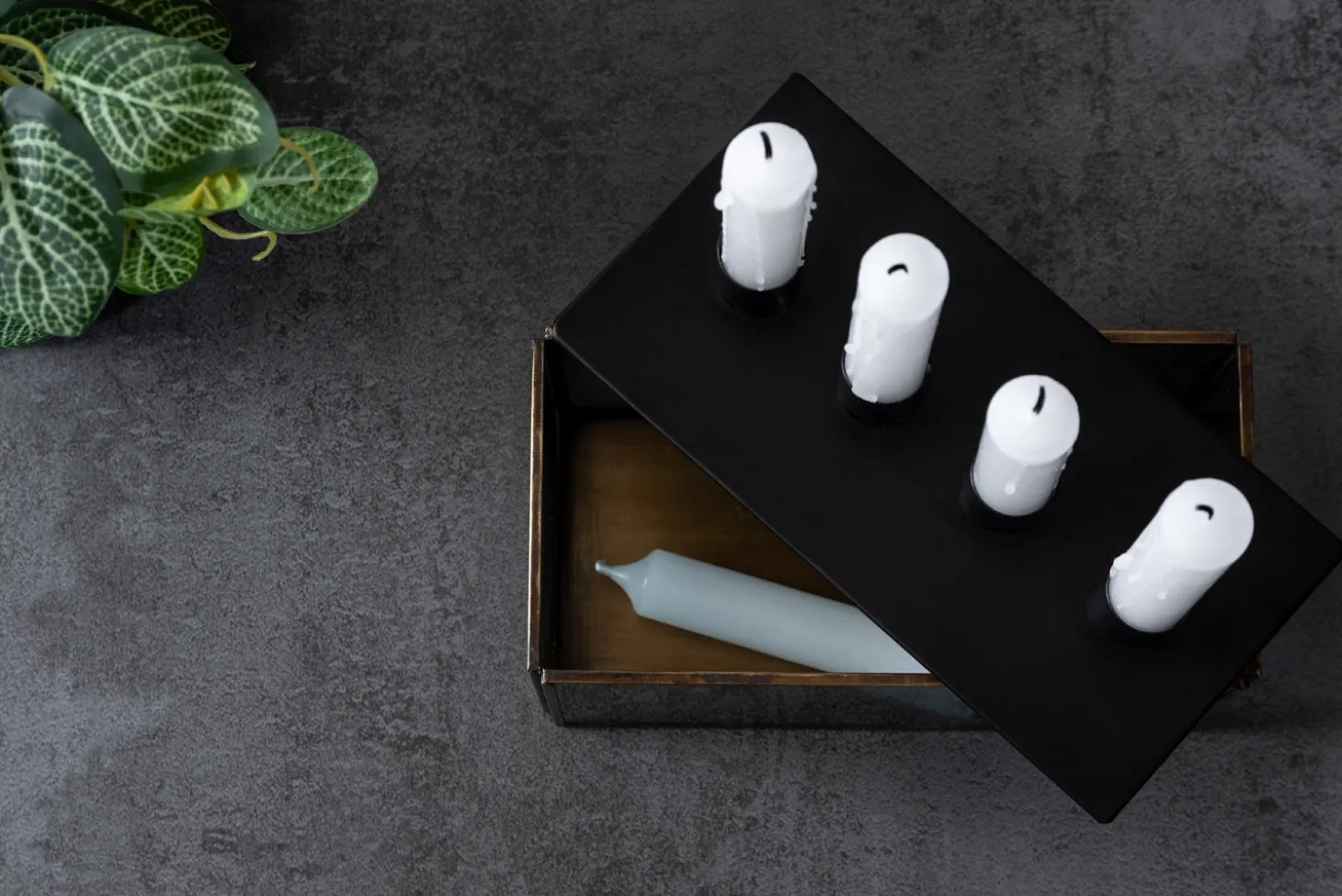 Present time - Candle holder Boxed rectangle glass black