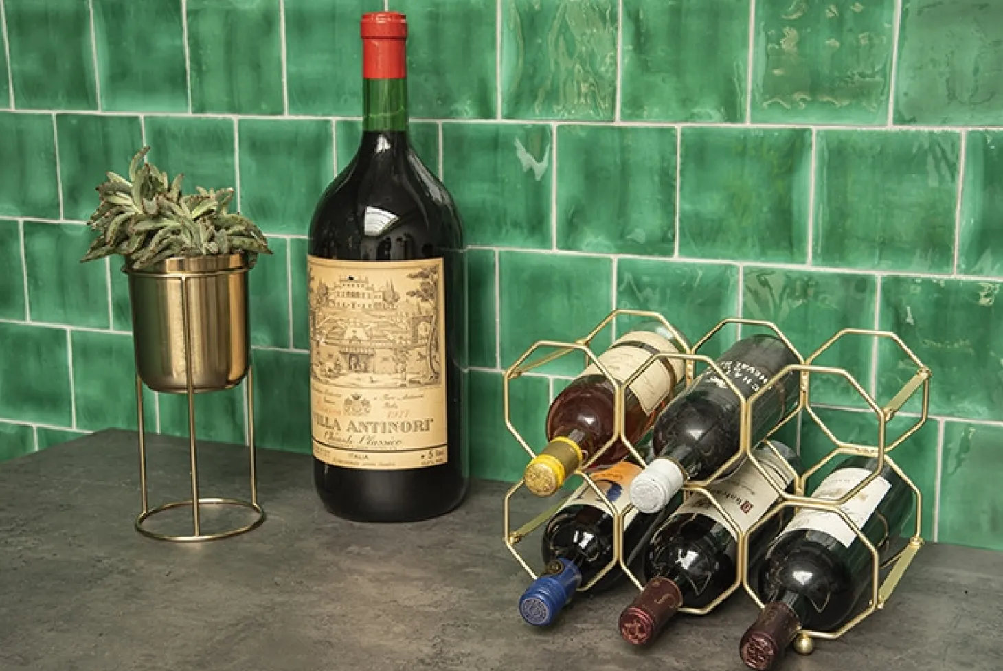 Present time - Wine rack Honeycomb foldable iron gold