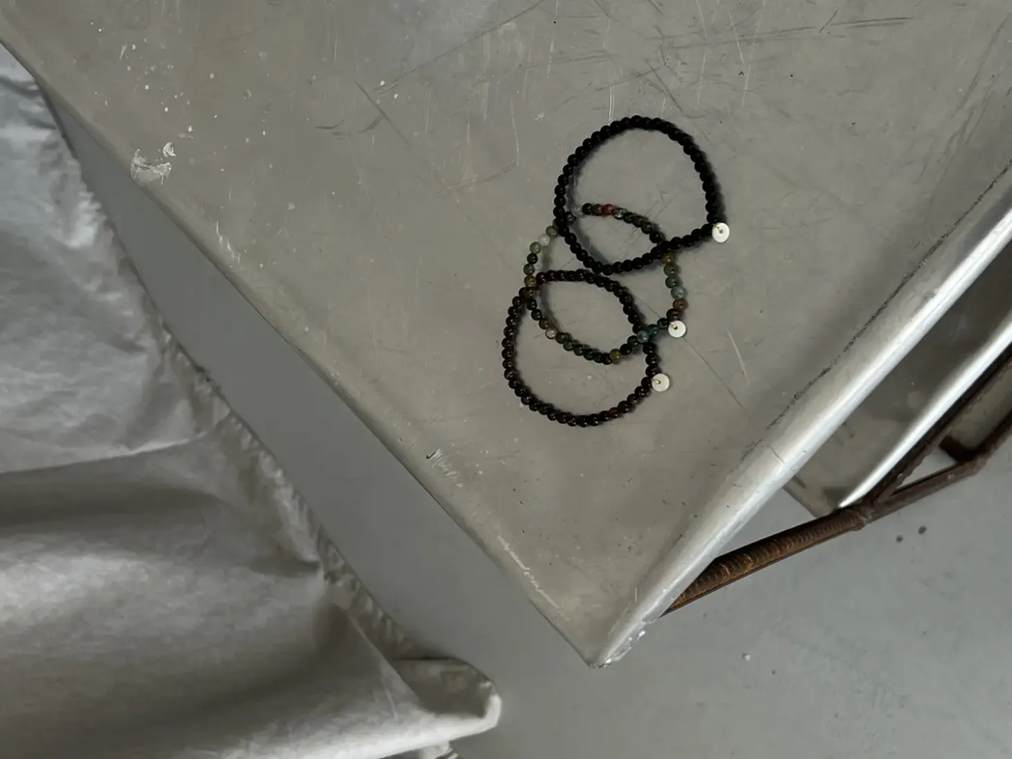 Soi - Blackstone - Krystal armbånd - Grounding - 4 mm