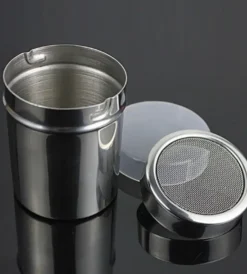 Steel Function - STRØDÅSE MED PLASTIK LÅG