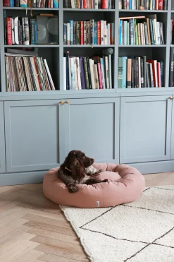 Tadazhi - Donut hundeseng - Rosaternet - Str. L