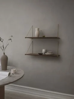 We Do Wood - Hylde - Loop Shelf - røget eg/messing