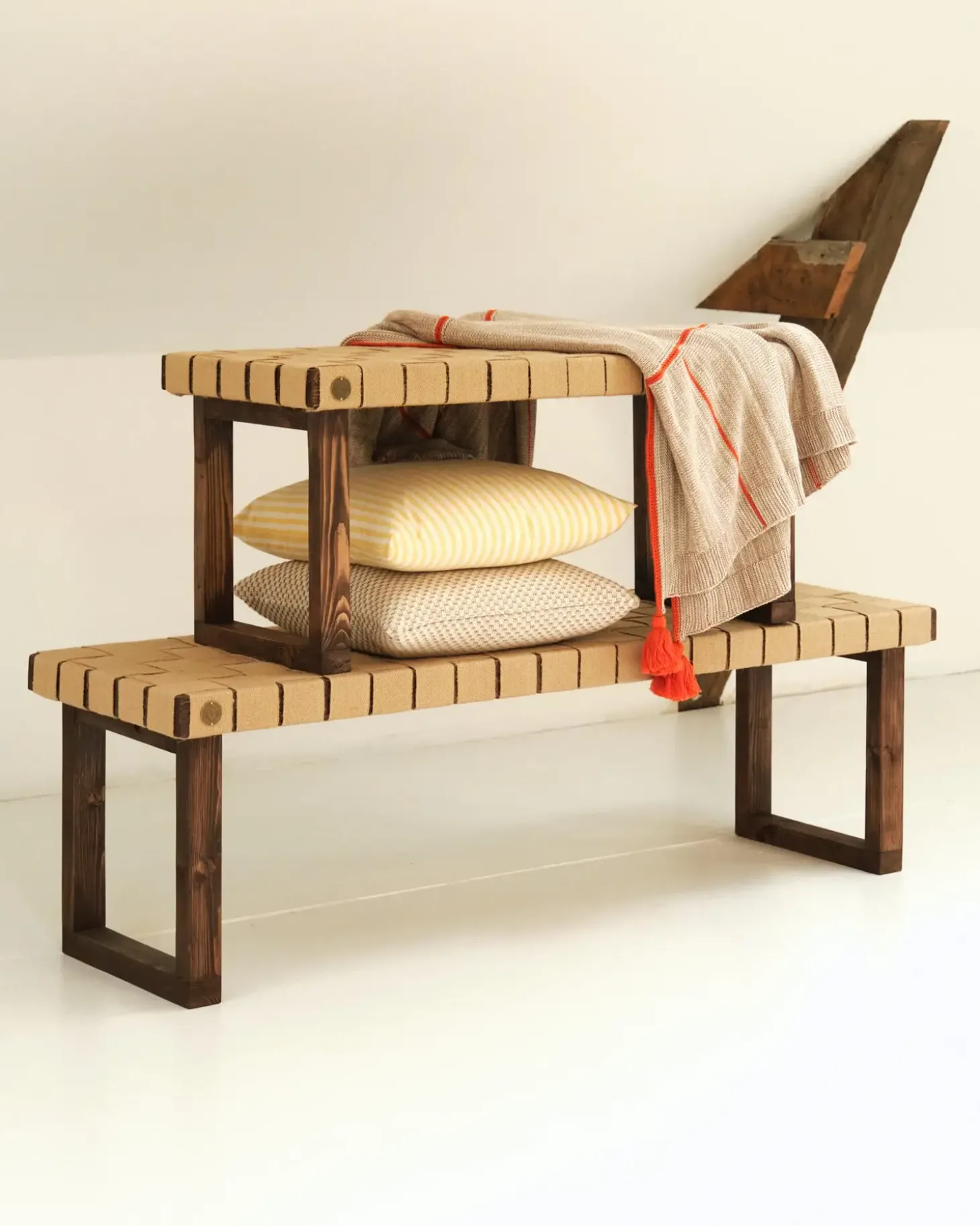 Wecycle Furniture - Bænk - Medium - Valnød